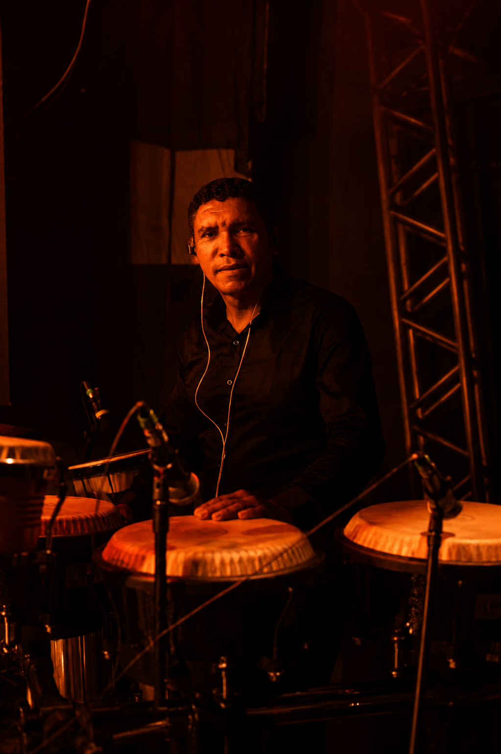 PERCUSSÃO: Cleber Cardoso